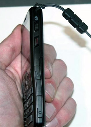 GSM- Samsung SGH-i320