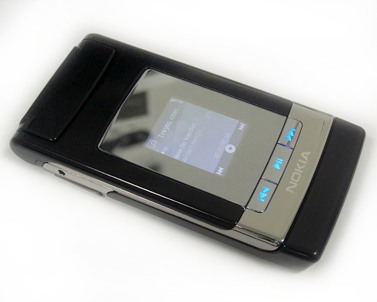 Nokia N76