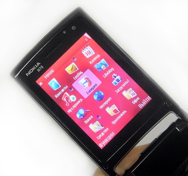 Nokia N76