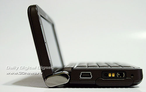 Nokia E90.    