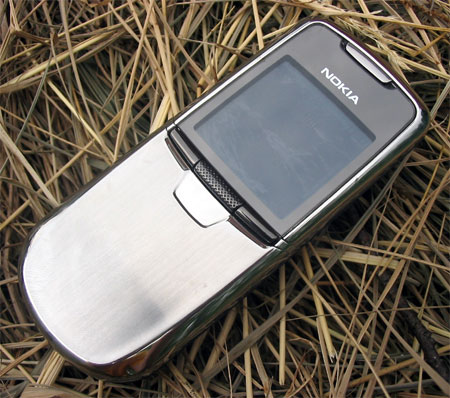  Nokia 8800