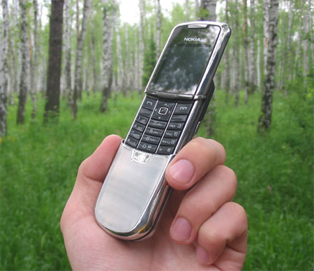   Nokia 8800