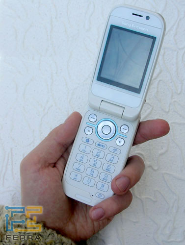 Sony Ericsson Z610i 2