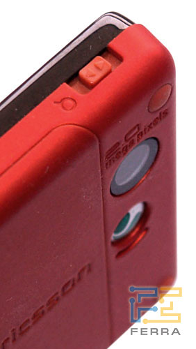C   Sony Ericsson W880i