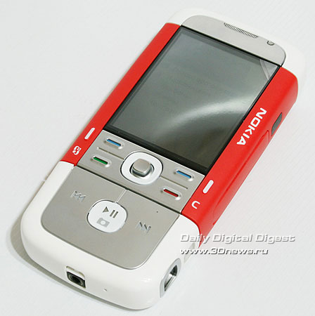Nokia 5700.     