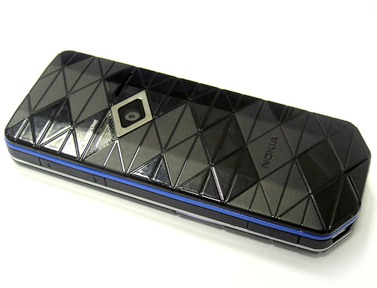 Nokia 7500 Prism:  