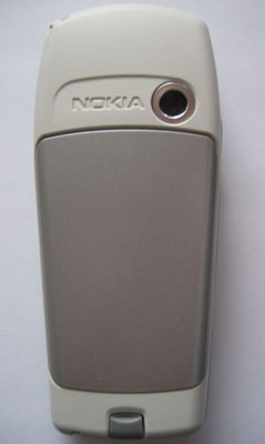  Nokia 6820