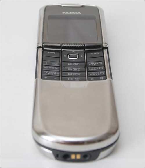  Nokia 8800