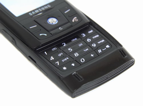  Samsung D820