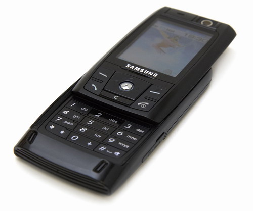  Samsung D820