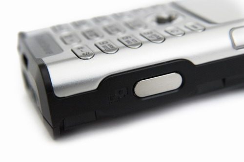 Sony Ericsson K600i:   