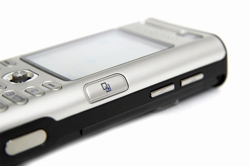 Sony Ericsson K600i:   