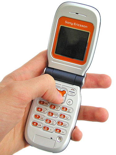  Sony Ericsson Z200