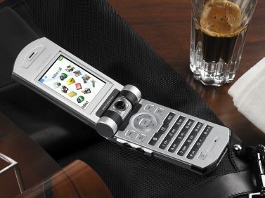   Sony Ericsson Z800i