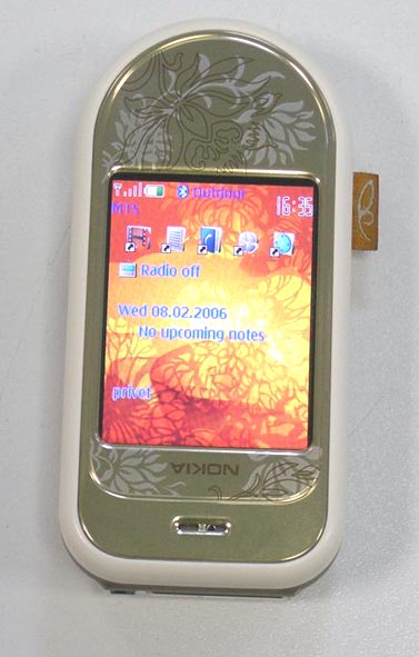    Nokia 7370:    