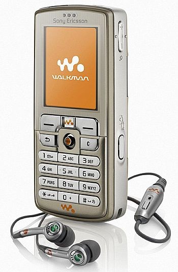 Sony Ericsson W700i:  