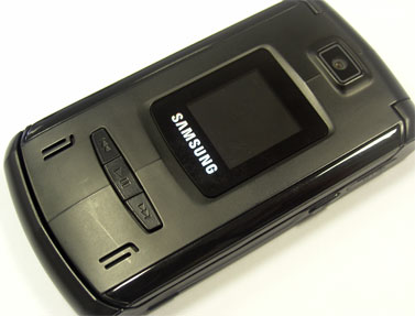    Samsung Z-540