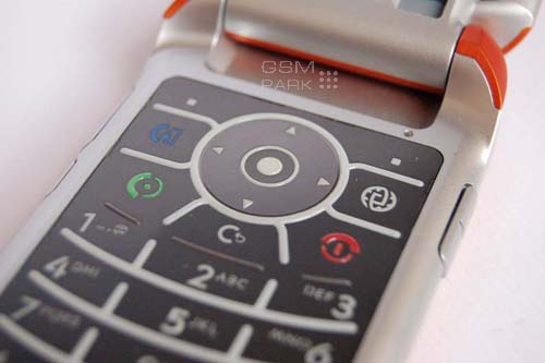 GSM- Motorola RAZR V3x -  3G   