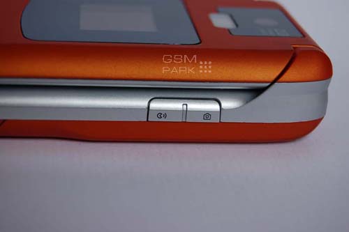 GSM- Motorola RAZR V3x -  3G   