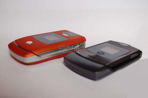 GSM- Motorola RAZR V3x -  3G   