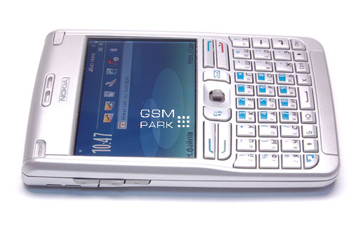 Nokia E61       