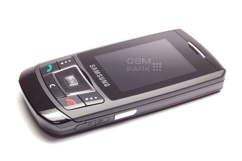   Samsung SGH-D900