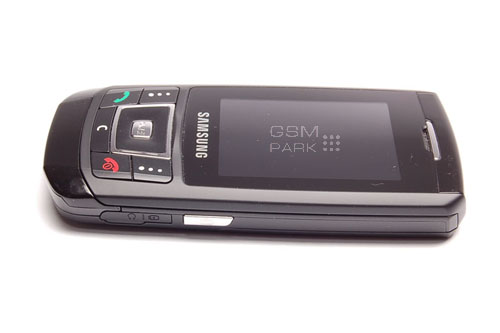  Samsung SGH-D900
