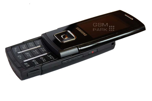  Samsung SGH-900