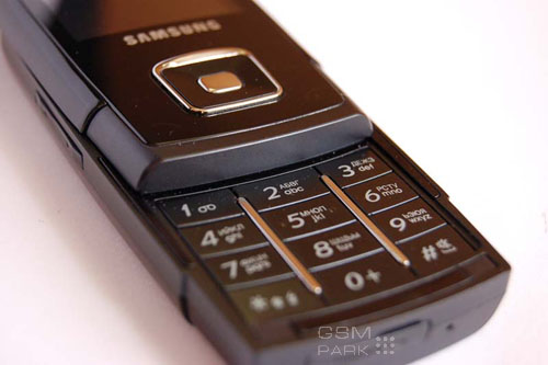   Samsung SGH-900