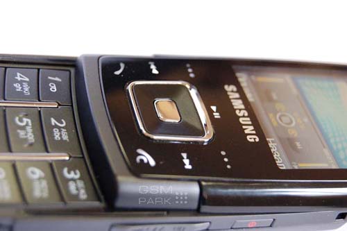   Samsung SGH-900