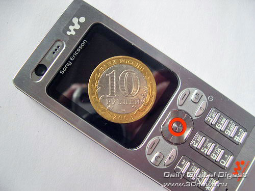  Sony Ericsson W880i