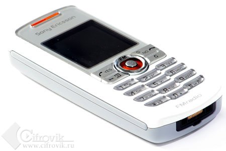 Sony Ericsson J230i - -  