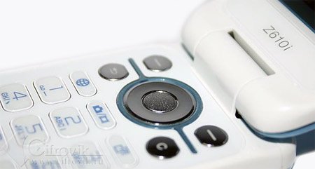   : Sony Ericsson Z610i -   