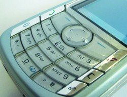 Nokia 6680 -   