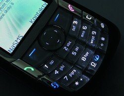 Nokia 6680 -   