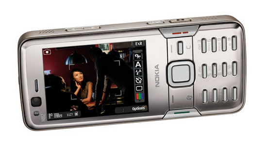 Symbian-   Nokia N82