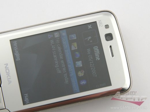    Nokia N82:  