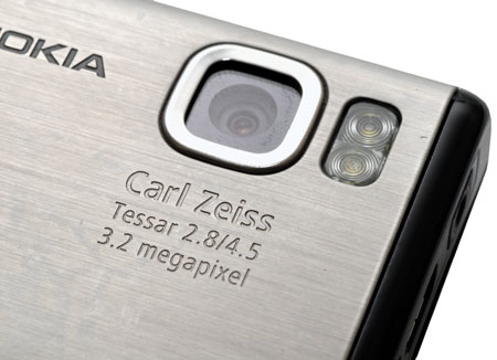 Nokia 6500 Slide:    