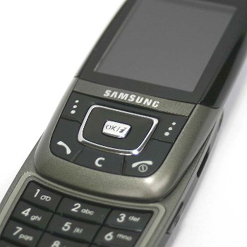 Samsung D600