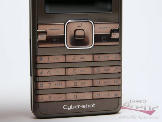Sony Ericsson K770i