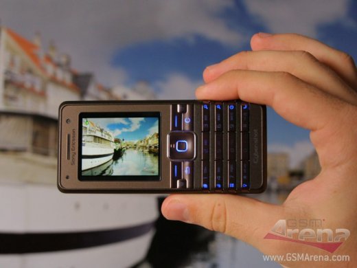 Sony Ericsson K770i