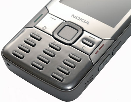 Nokia N82