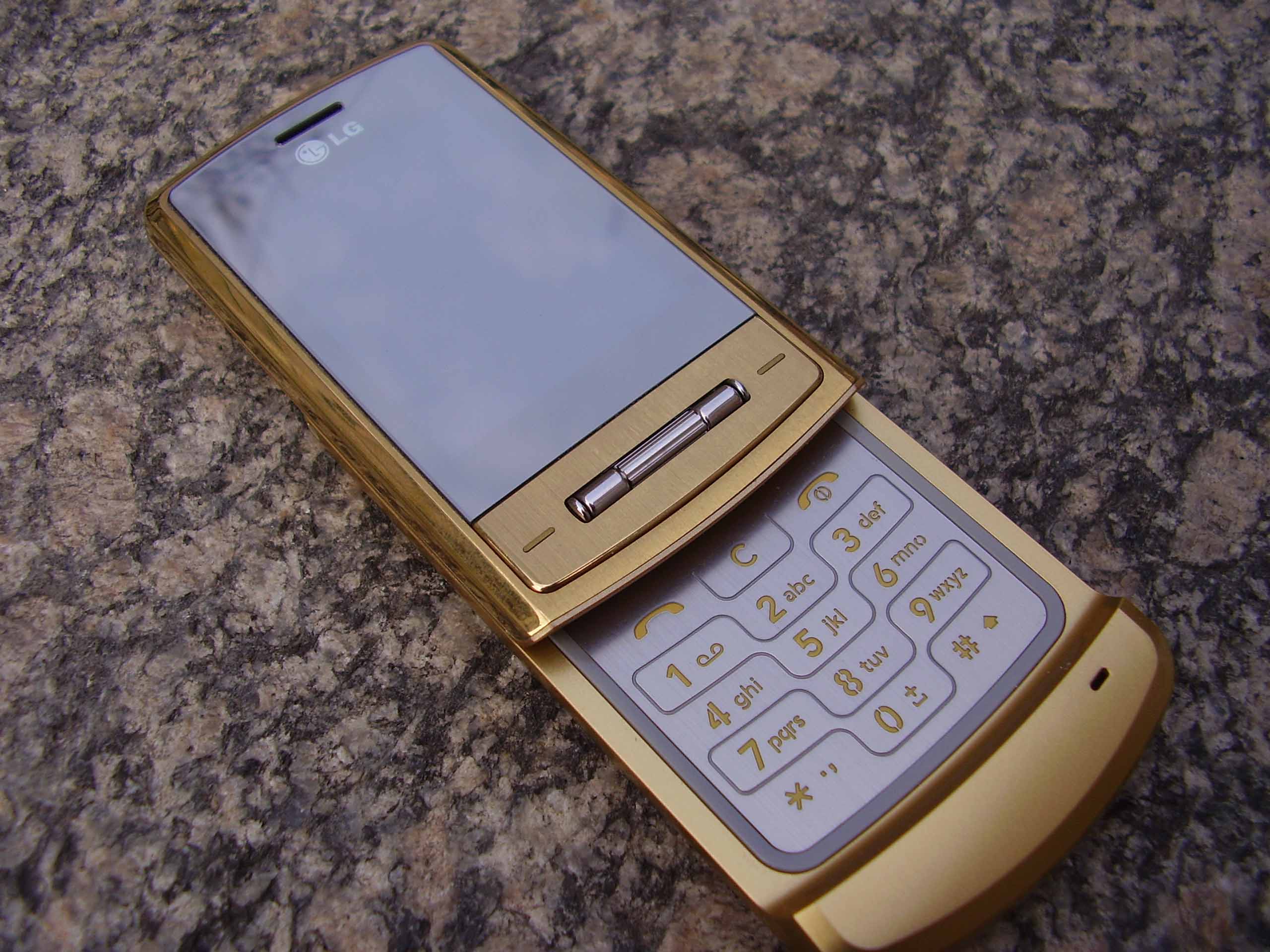 LG KE970 Shine Gold