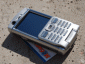    Sony Ericsson P990i