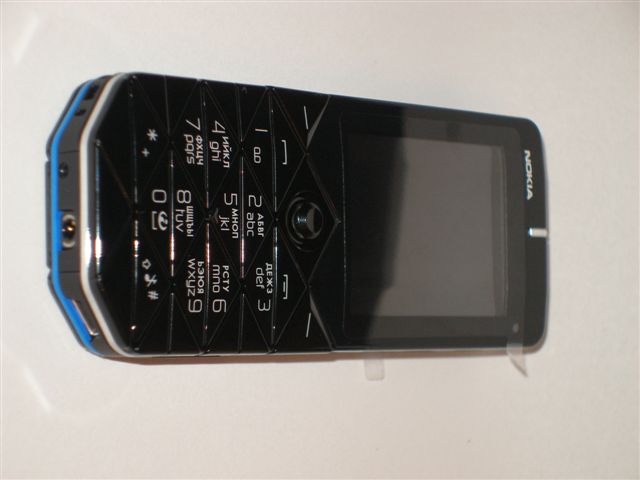 Nokia 7500 Prism