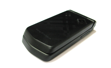    Sony Ericsson Z555i