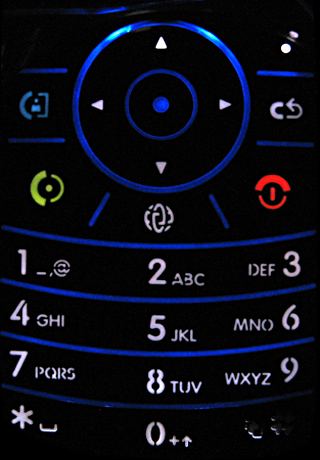   Motorola RAZR2 V9