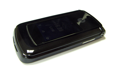    Motorola RAZR2 V9