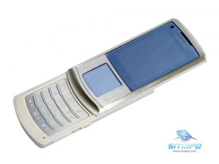  Samsung_LG U900-Soul_KF600