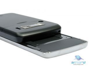  Samsung_LG U900-Soul_KF600